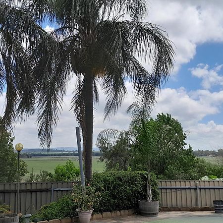 Muswellbrook Northside Bed & Breakfast Exterior photo